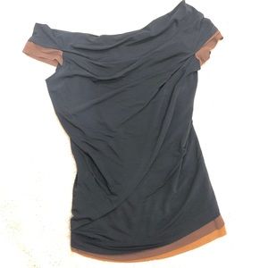 Amazingly beautiful and flattering Donna Karen Top